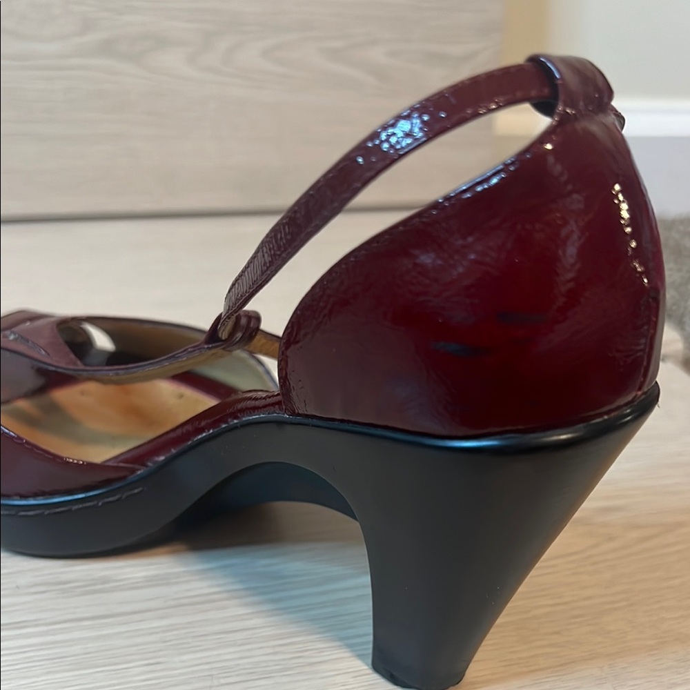 Sofft Red T-Strap Patent Leather Heels - Picture 10 of 10